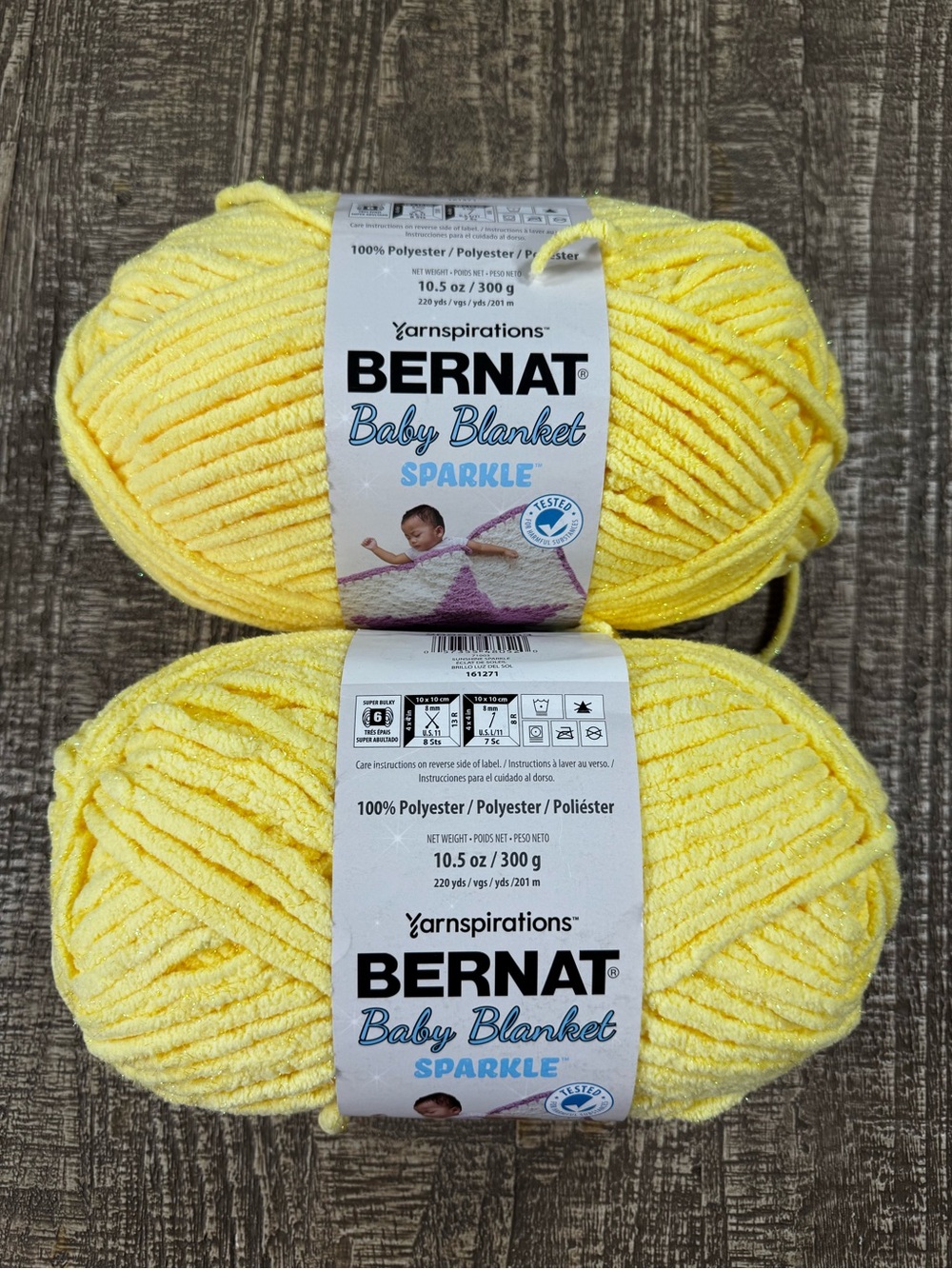 Bernat Baby Blanket Sparkle Yarn - Sunshine Sparkle Yellow 2 skeins